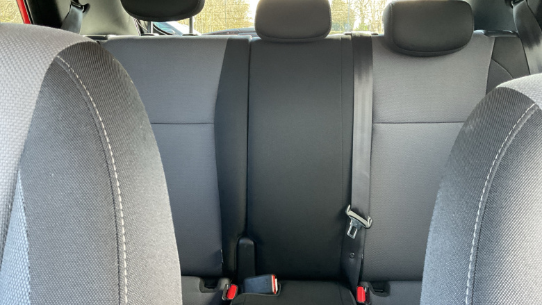 Hyundai i20 1.2 MPi Play 5dr Petrol Hatchback